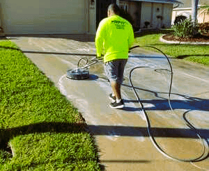 Driveway and Sidewalk Cleaning